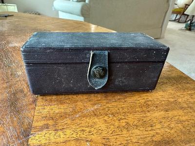 AUTO STROP SAFETY RAZOR IN A CASE AND GILLETTE RAZOR