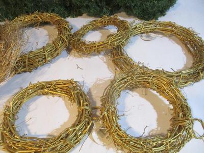 New Holiday Wreaths #240