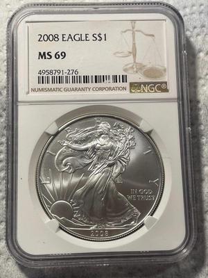 NGC CERTIFIED 2008 MS69 SILVER EAGLE DOLLAR AS PICTURED. FREE DOMESTIC SHIPPING.