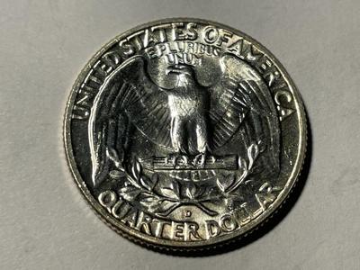 1964-D BRILLIANT UNCIRCULATED CONDITION WASHINGTON SILVER QUARTER AS PICTURED. FREE DOMESTIC SHIPPING.