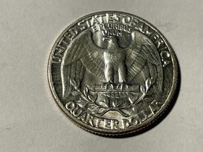 1961-P BRILLIANT UNCIRCULATED CONDITION WASHINGTON SILVER QUARTER AS PICTURED. FREE DOMESTIC SHIPPING.