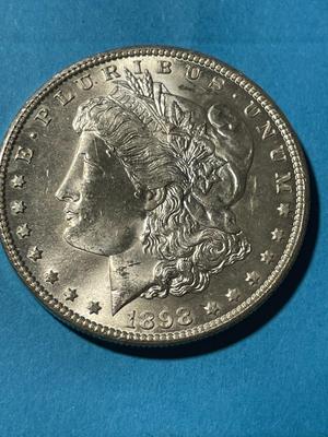 1898-O UNCIRCULATED CONDITION MORGAN SILVER DOLLAR (COIN-5) AS PICTURED. FREE DOMESTIC SHIPPING.