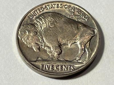 BOWERS & RUDDY PEDIGREE 1938-D/S BRILLIANT UNCIRCULATED CONDITION BUFFALO NICKEL AS PICTURED. COIN #6.