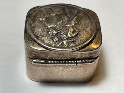 VINTAGE TAXCO MEXICO STERLING SILVER HINGED PILL BOX IN GOOD PREOWNED CONDITION.