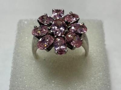 VINTAGE PREOWNED STERLING SILVER PINK ICE STONES COCKTAIL RING (RING SIZE-8.75) IN GOOD PREOWNED CONDITION.