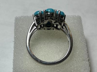 Vintage Designer EA Turquoise Sterling Silver Ring - Size-9 in VG Preowned Condition as Pictured.