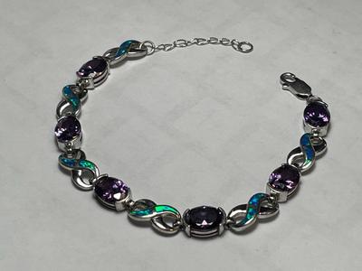 Vintage Sterling Silver .925 Amethyst Fashion Adjustable Bracelet 6.5" to 7.5" in Very Good Preowned Condition as Pic'd.