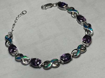 Vintage Sterling Silver .925 Amethyst Fashion Adjustable Bracelet 6.5" to 7.5" in Very Good Preowned Condition as Pic'd.