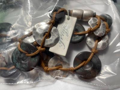 Lot of (6) Vintage New w/Tags Metal Washer Disc Bracelets w/Magnetic Clasp 7.25" Long as Pictured.