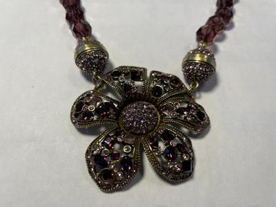 "HEIDI DAUS" New Never Worn Fashion Crystal Bead 21.5" Necklace w/Pendant as Pictured.