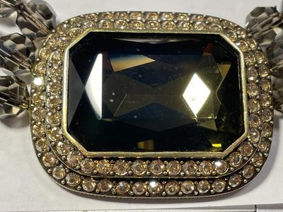 3-Piece Set "HEIDI DAUS" New Never Worn Condition Fashion Crystal Bead Necklace/Bracelet/Earrings as Pictured.