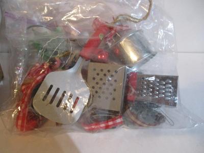 12 New Pieces Of Mini Kitchen Utensil Christmas Ornaments #251