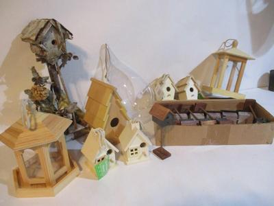 New Finished & Unfinished Birdhouses
