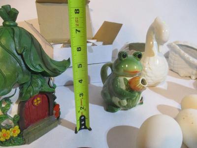 New Goose Eggs & Planters Frog Decor & Swan Decor