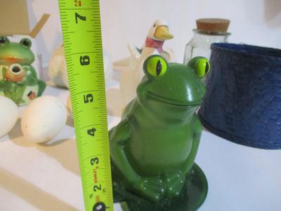 New Goose Eggs & Planters Frog Decor & Swan Decor