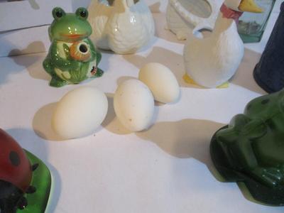 New Goose Eggs & Planters Frog Decor & Swan Decor