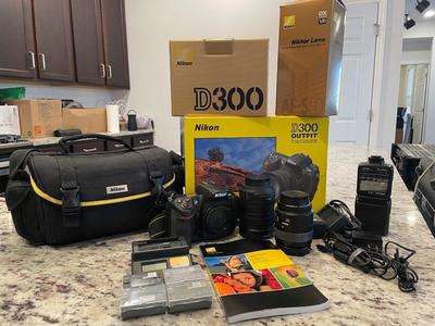 Nikon D300 Outfit DSLR Camera 18-200mm AFS DX with extra lens and accessories