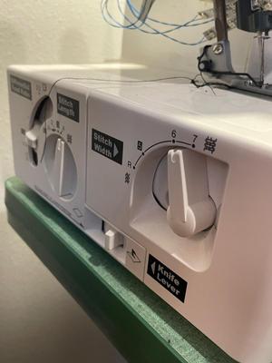 Brother Lock 1034D serger machine