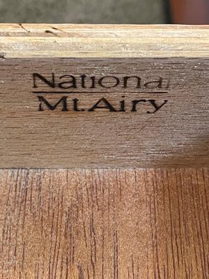 2 National Mt Airy end tables with 2 matching lamps