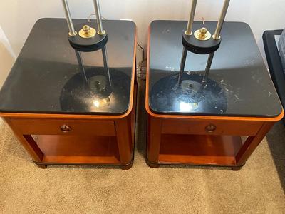 2 National Mt Airy end tables with 2 matching lamps