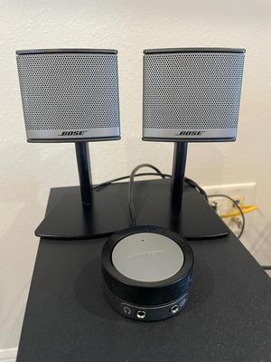 Bose lot of 5 speakers