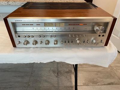Vintage Pioneer SX-1250 AM/FM Stereo Receiver