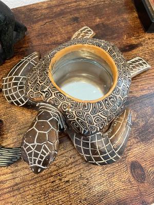 Lot of 3 decor items elephant turtle