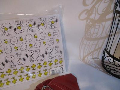 Assortment Of Home Decor & Crafts