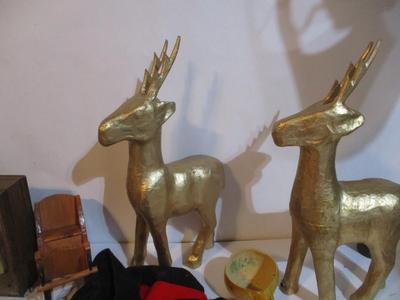 Assortment Of Home Decor & Crafts