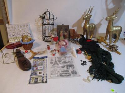 Assortment Of Home Decor & Crafts