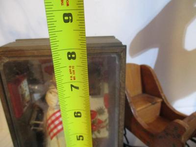 Assortment Of Home Decor & Crafts