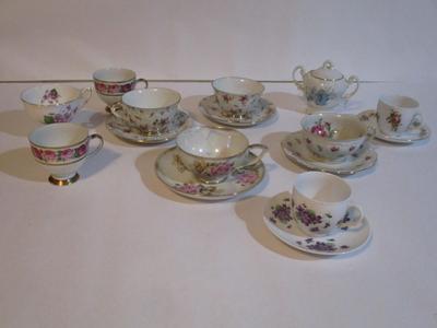 Vintage China Cups & Saucers Royal Standard Bavaria Germany Miterteich
