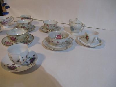 Vintage China Cups & Saucers Royal Standard Bavaria Germany Miterteich