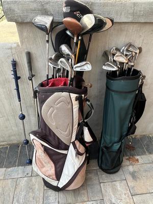 LOT 81G: Golf Collection - Bags, Clubs, Balls, Tees, Trainers, Travel Bag