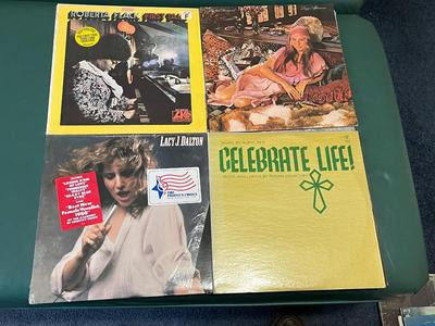 LOT 88Z: Big Lot of Vinyl Records - Willie Nelson, Barbra Streisand, The 4 Seasons and More