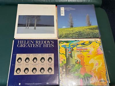 LOT 88Z: Big Lot of Vinyl Records - Willie Nelson, Barbra Streisand, The 4 Seasons and More