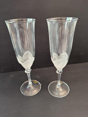 Crystal D'Arques Satin Frosted & Clear Champagne Flutes Florence Pattern