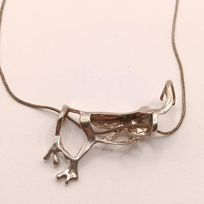 LOT 8: Vintage 925 Sterling Frog Pendant Necklace 15.5g with 925 Sterling Earrings 13.3gtw
