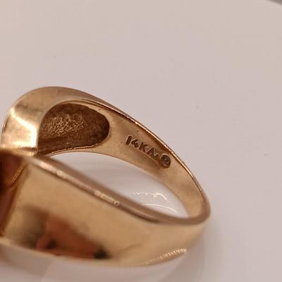 LOT 12: Marquise Amethyst 14K A Gold V-Shaped Ring 6.19g Sz 6