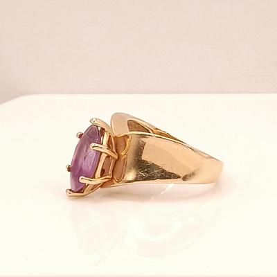 LOT 12: Marquise Amethyst 14K A Gold V-Shaped Ring 6.19g Sz 6