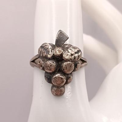 LOT 13: JCM 925 Sterling Mauritius Puffy Heart Necklace, 925 Sterling Pendant on Leather Cord with 925 Clasp & Mexico Silver-Tone...