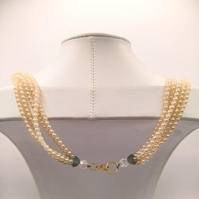 LOT 14: Collection of Feaux Pearl Costume Necklaces