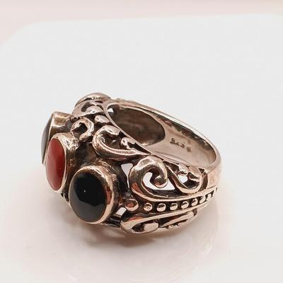 LOT 18: Vintage 925 Sterling Ring 10.4g Sz 6.5 with 925 Sterling Bracelet 27.6g