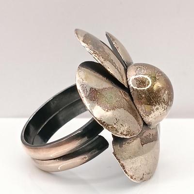 LOT 26: BH 925 Sterling Heart Ring 13.39g, 950 Flower Ring 10.73g & Israel 925 Ring with Garnet-Tone Stones 7.94g