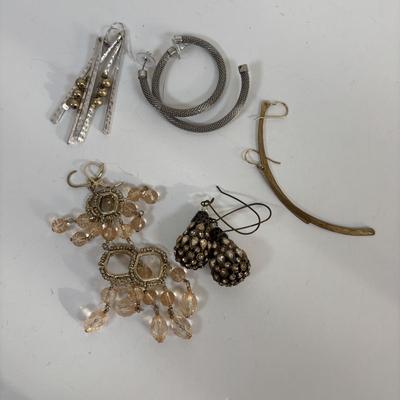 LOT 68: Earrings and More