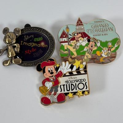 LOT 73: Disney Pin Collection