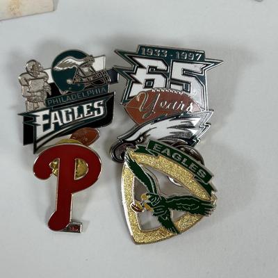 LOT 74: Philadelphia Collectors Pins & More