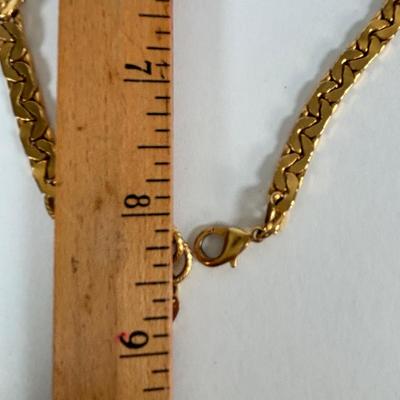 LOT 75: Vintage Elizabeth Cole Jeweled Gold-Tone Statement Necklace