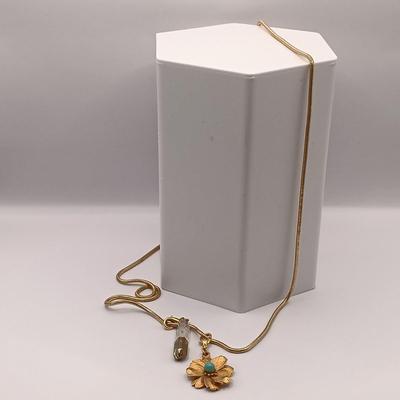 LOT 139: Agate Slice Necklaces, Flower Charm Necklace & More