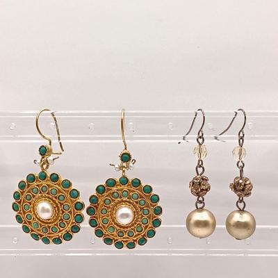 LOT 144: Feaux Pearl Bracelet with a Collection of Costume Earrings